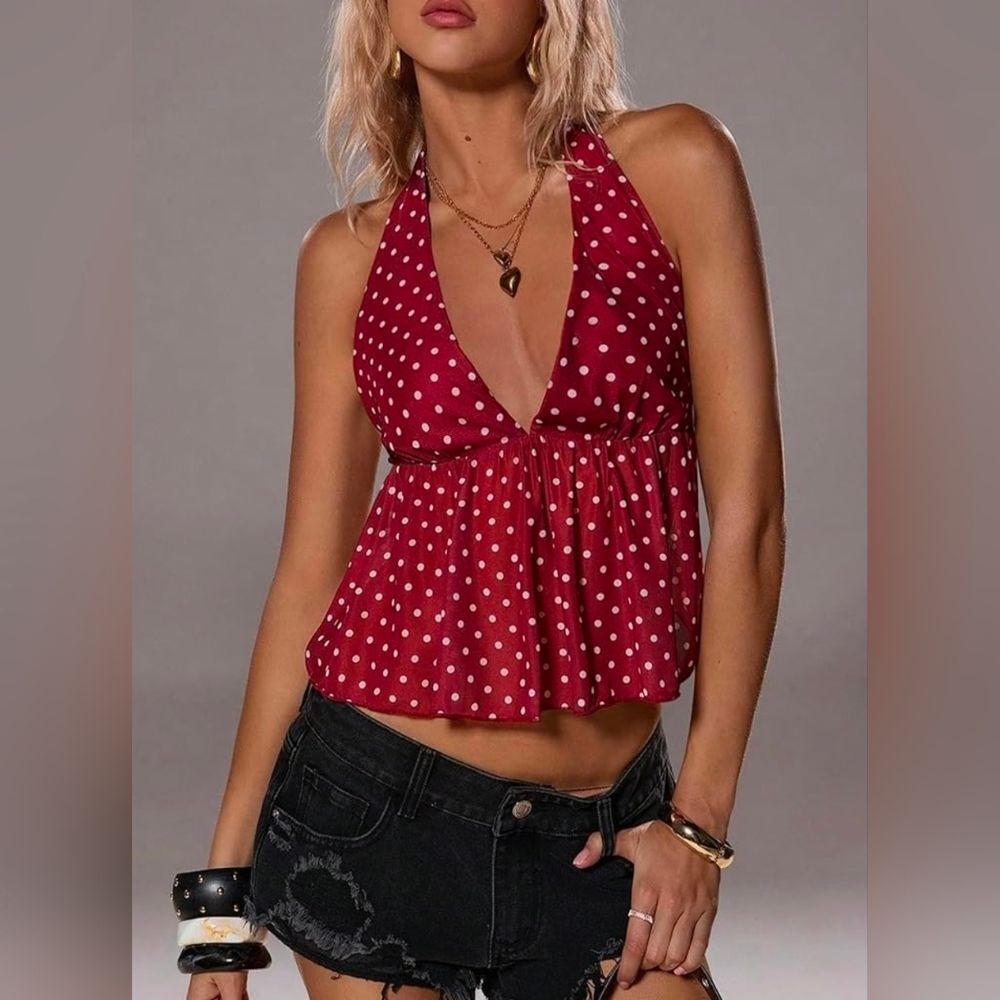 ☔️🔸️🅰️NWT Red Polka Dot Backless Halter Top Small